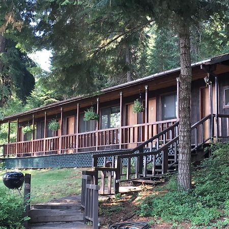 Crater Lake Gateway-Rocky Point Resort Klamath Falls Exterior photo