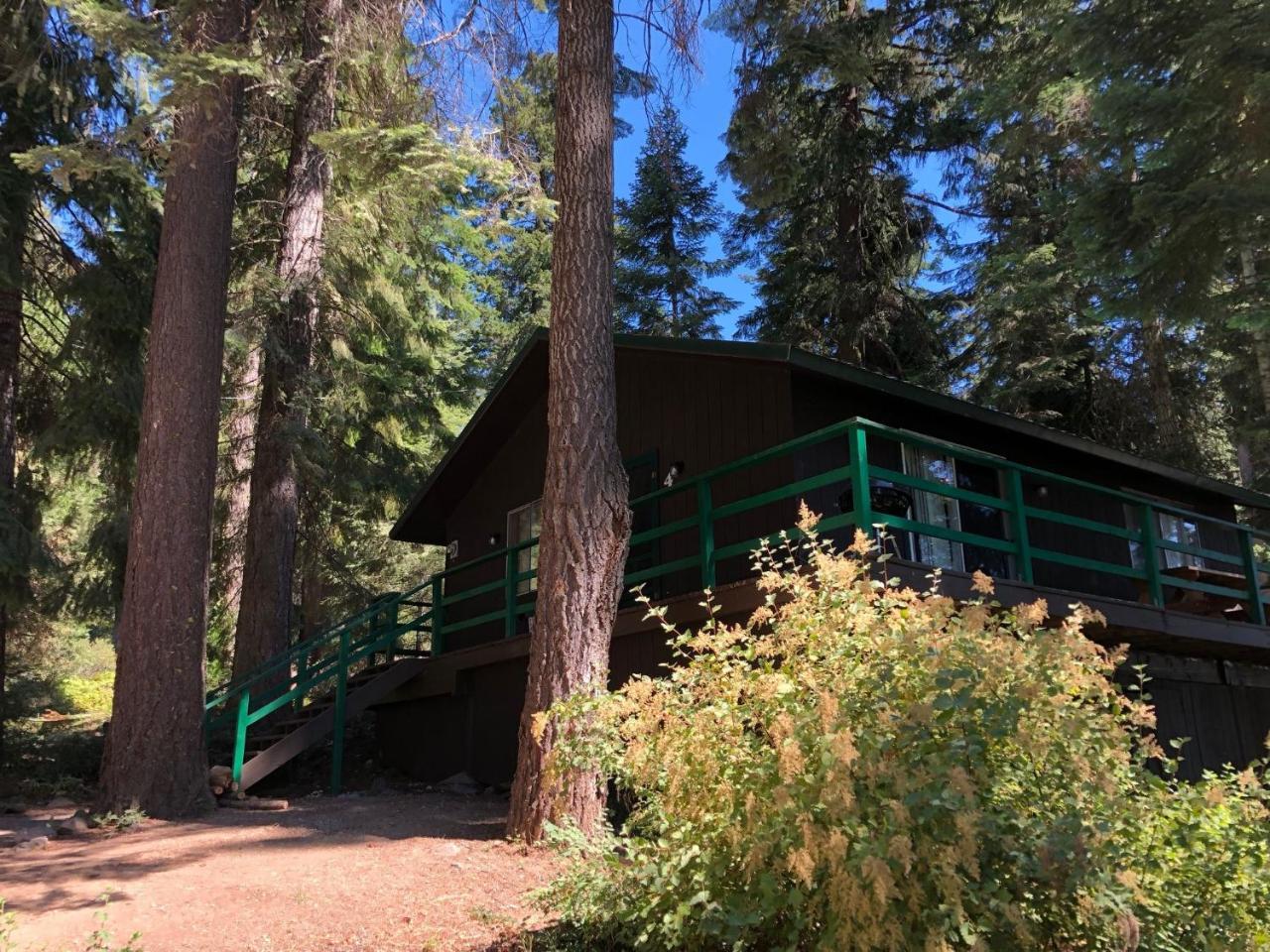 Crater Lake Gateway-Rocky Point Resort Klamath Falls Exterior photo