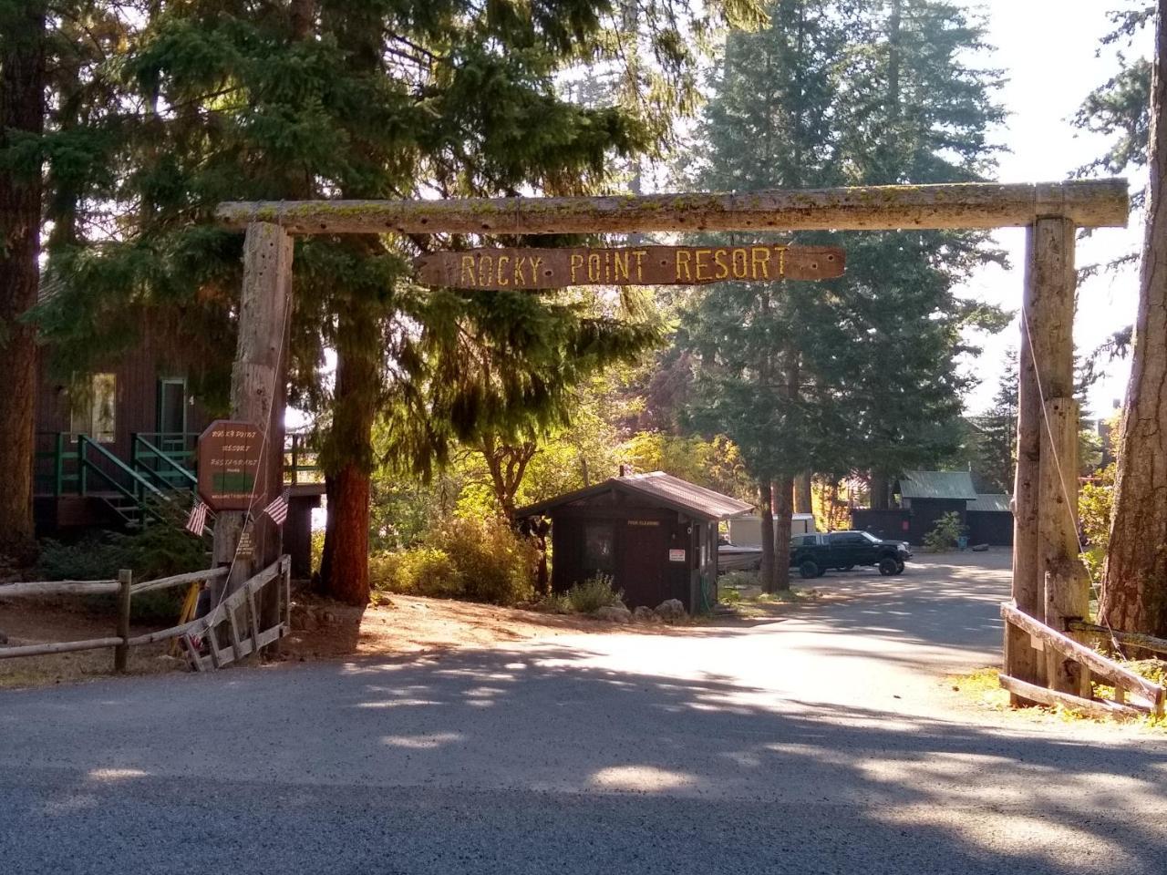 Crater Lake Gateway-Rocky Point Resort Klamath Falls Exterior photo
